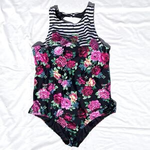 Torrid Wireless Active High Neck One Piece Swimsuit Womens Plus 4 Floral Striped